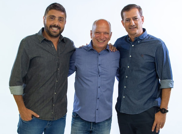 Jorge Nicola, Elia Junior e Sálvio Spínola estreiam o Tempo Técnico