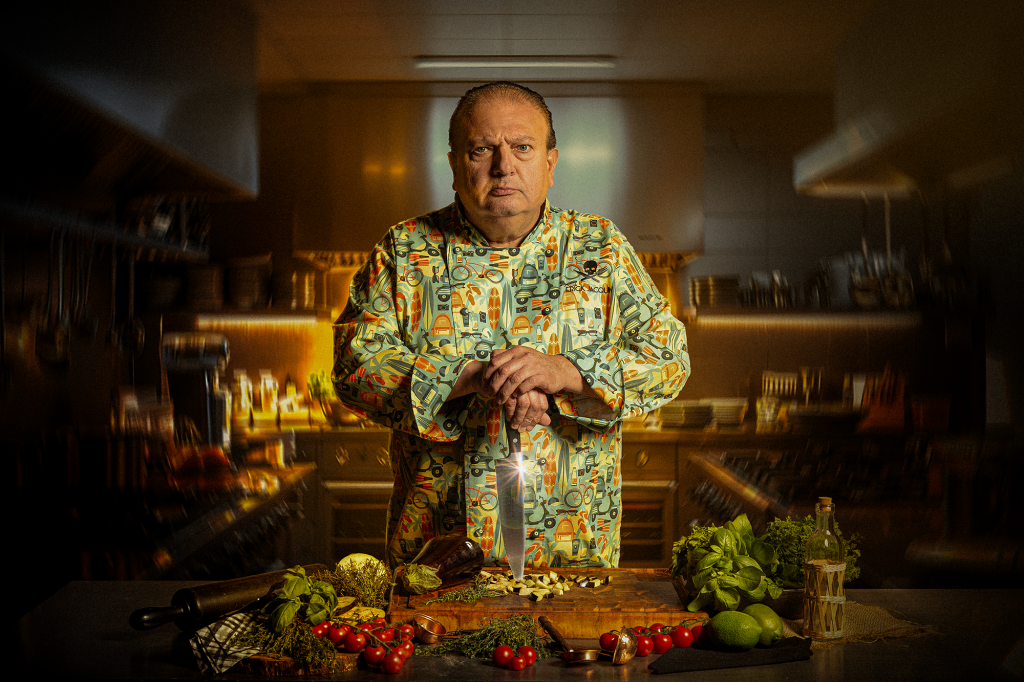 Erick Jacquin está de volta para retirar 12 restaurantes do buraco com o Pesadelo na Cozinha.Crédito: Renato Pizzutto/Band